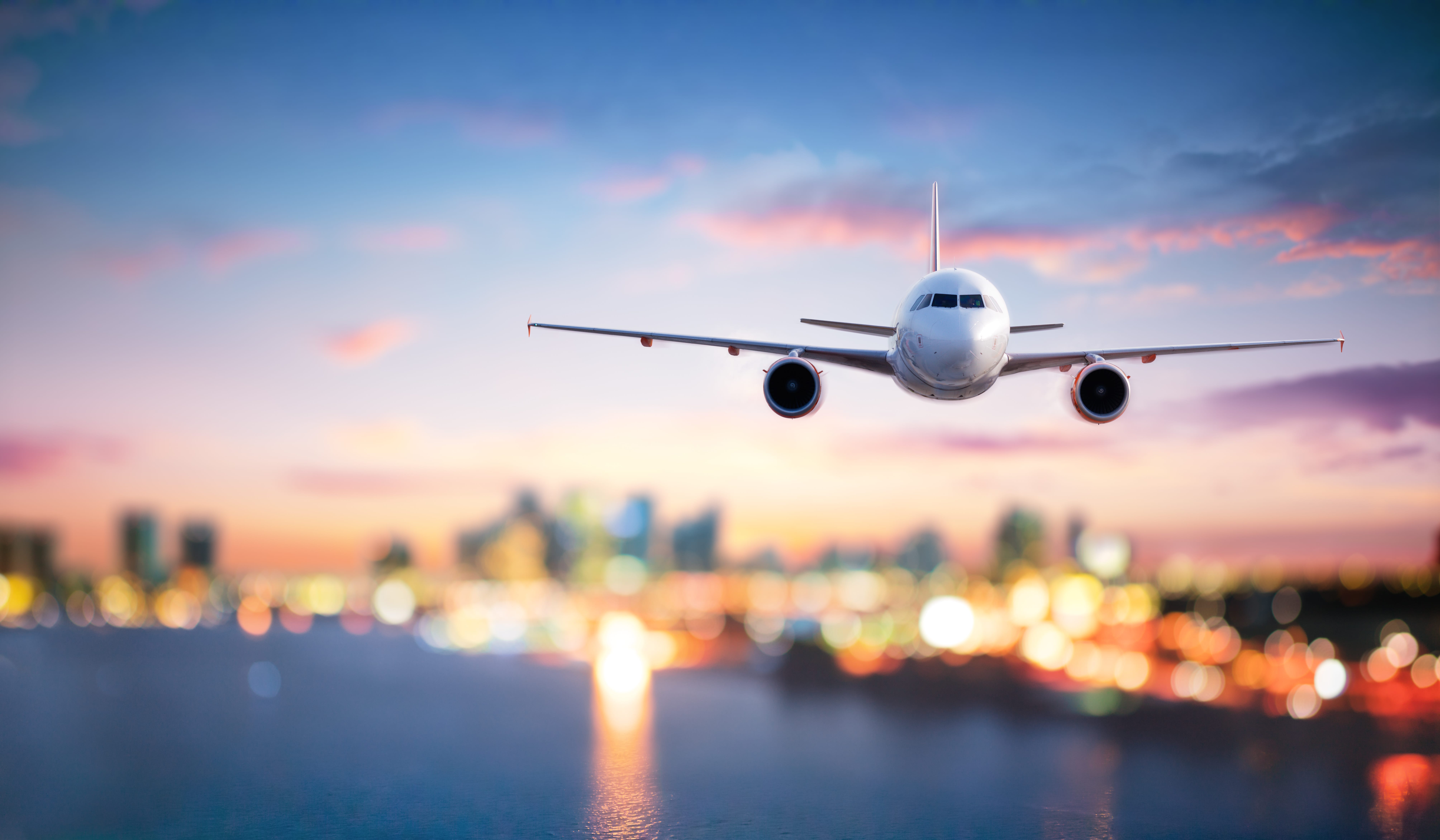 ¿Qué días son los más baratos para volar en avión en 2020?